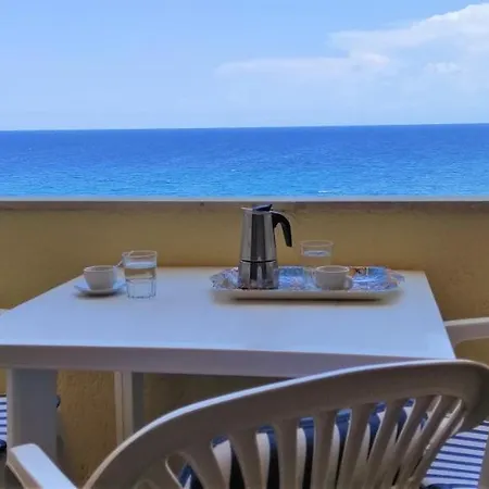 Lejlighed La Terrazza Sulla Marina